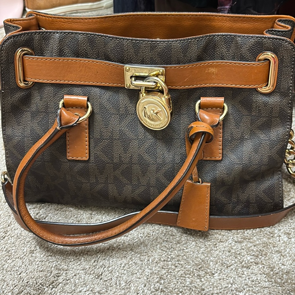 Michael Kors Hamilton Lock Tote. Great condition